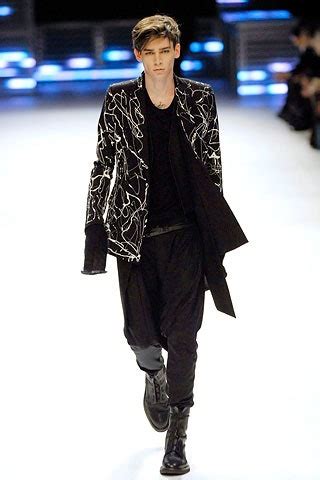 dior homme 2007 aw|Dior men's dresses fall 2007.